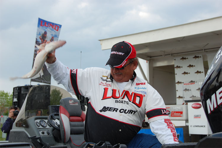 32FA4890-3182-44B7-B903-D8E699E9DE3B