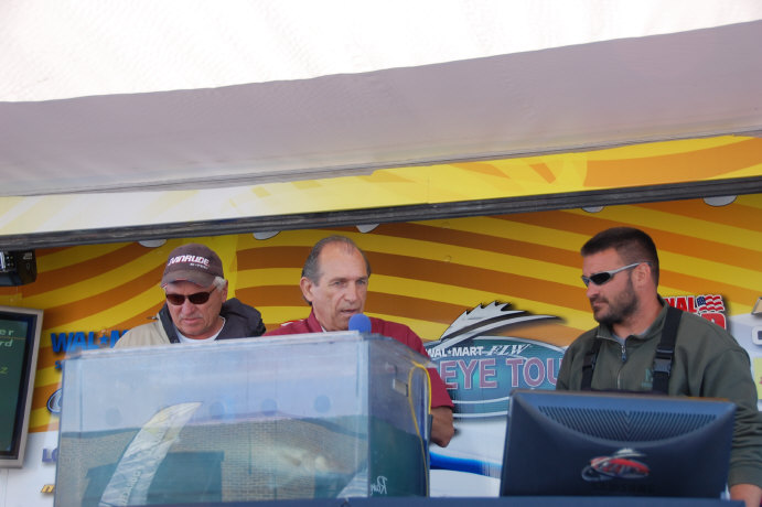 33071112-EA3E-49C8-8BAD-6BC5171A3B2A