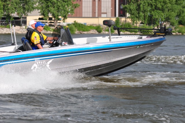 330BD693-E01B-487F-BC9E-220BA6084915