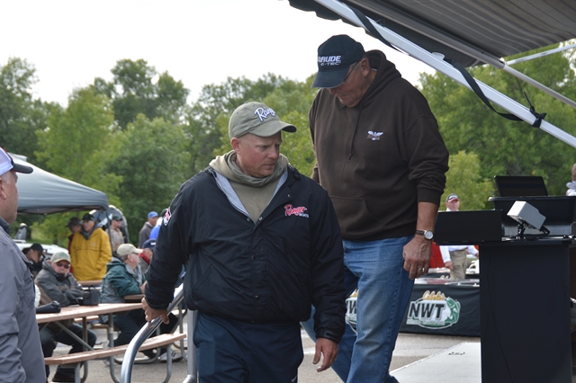 336A78F4-B211-41A6-AE34-53F2B3FCA0BD