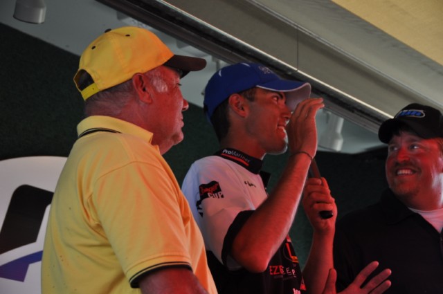 3373D569-44CC-44A0-BFC1-470A959A856A