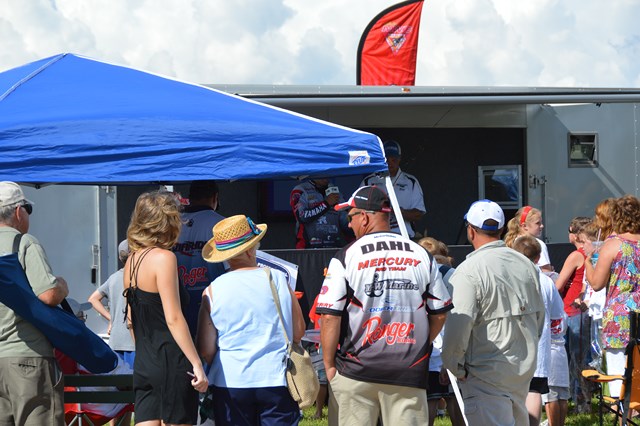 33A6C1D1-B4DF-42D9-8E7C-3A5298F7DAFC