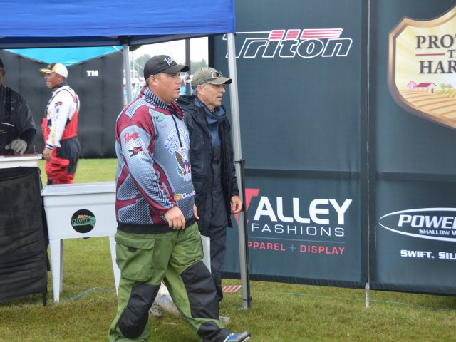 33BECC0A-1B3D-4CC5-AB06-2AB311FC4764