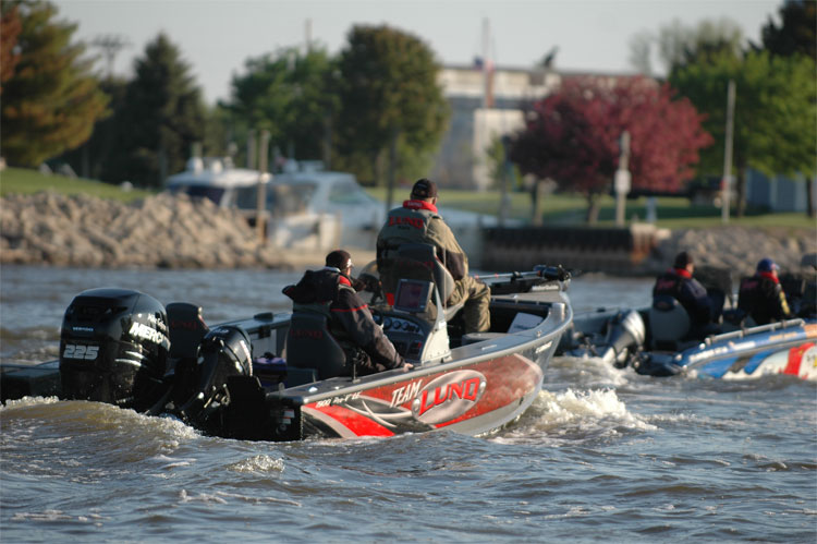 EA6EC907-C12F-45CB-AA61-7D044D90B36B