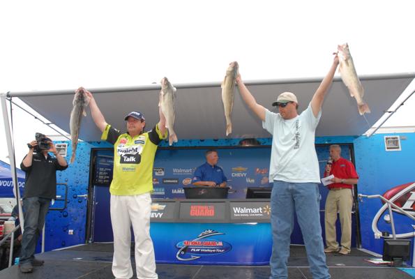 3404CE68-9C87-47D2-9E04-831E05141AF7