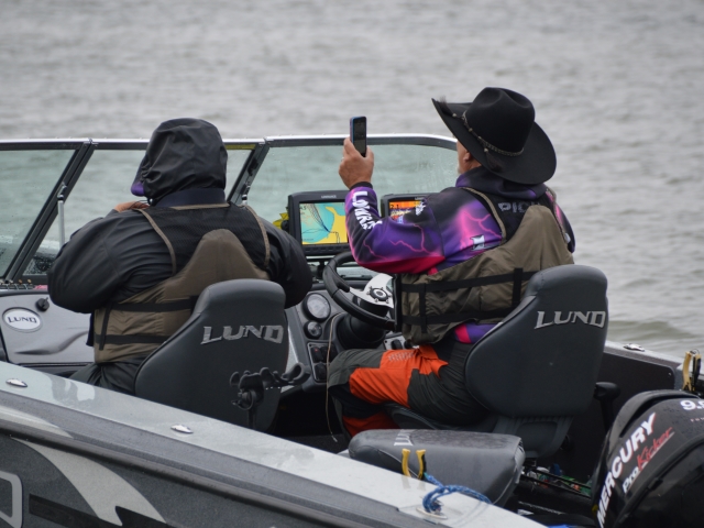 340555DF-DEAB-4B62-BDB9-4C59D7A3529E