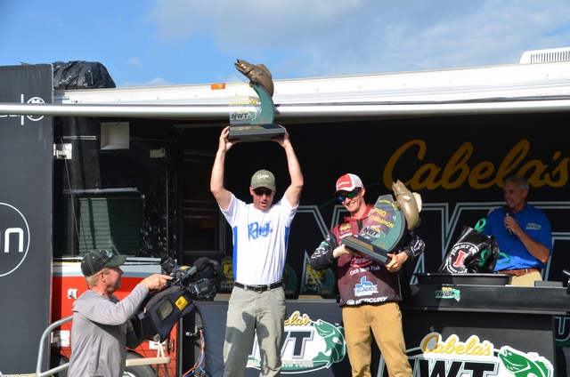 34207B39-0D3E-428A-9105-509B85F06DCB