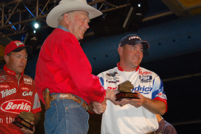 345C019D-EC7E-4617-B7F1-648CF63DA6F5