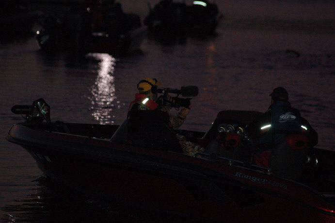 346DA3AC-CAE6-4F53-9561-32A7579096E5