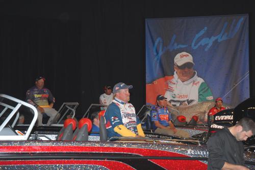 3482CF2A-9A01-4DD5-967A-927CADE77AB0