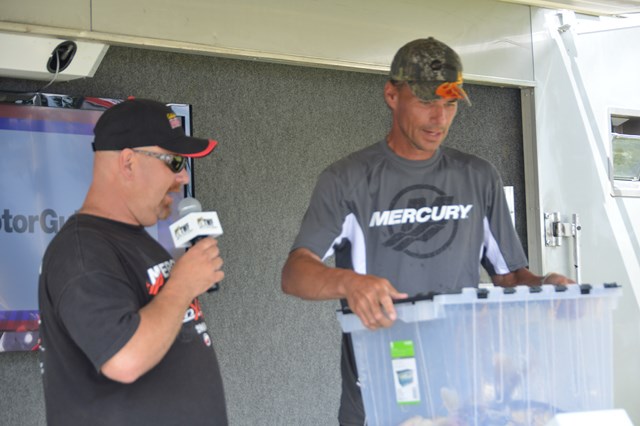 349384FC-CE7A-4B97-81CA-09ED294D9E69