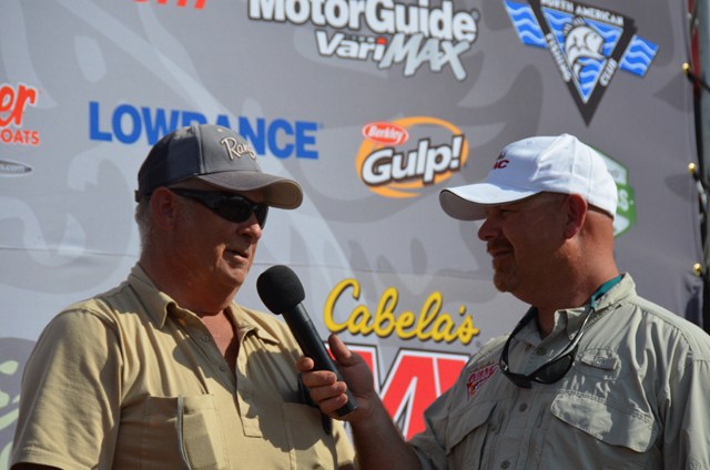 34B632D7-CDF9-4F6F-A7D6-4F4712052295