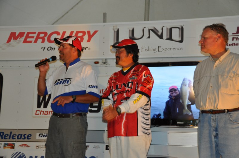 351B520A-2D03-4CE5-BD63-55F0D78C20CB