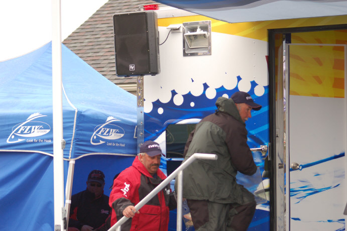 35362C8E-F42F-4199-A83D-686898591657