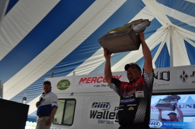 35500CF9-724F-425D-9606-66CCD4044C41