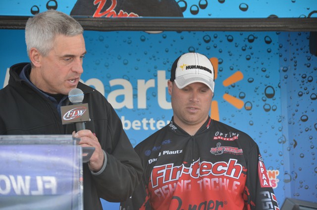 35549415-B2B6-47D6-8B28-19E2AABF3C40