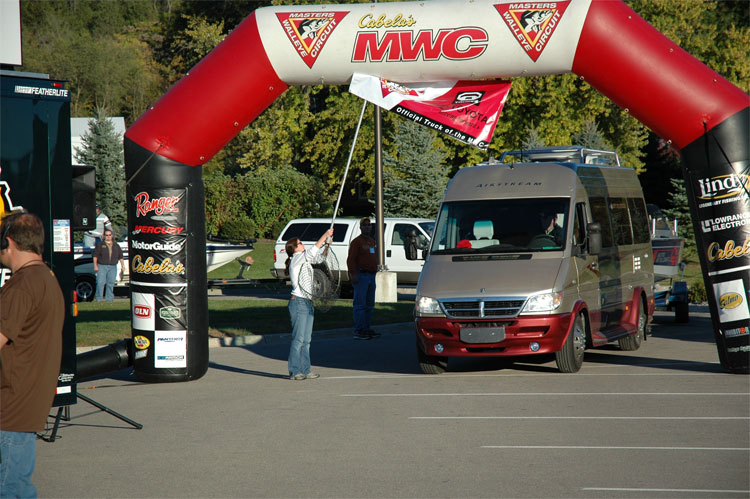 35B1DA15-9660-4F82-B4D2-7E95B40734D3