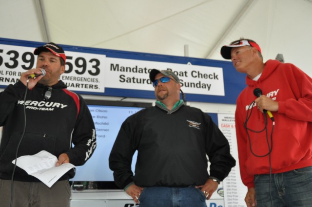 35CD4AB1-3906-49D6-A7B1-21F30E01DE8E