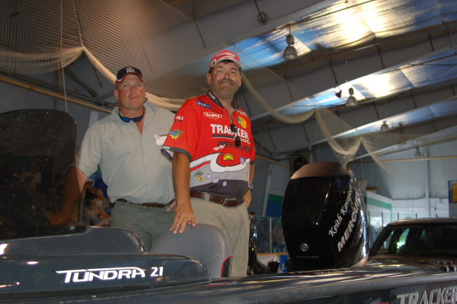 35DE4A7E-9EEB-4B6C-A491-F795B06AF160