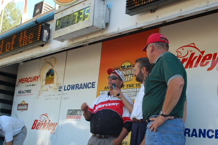 35EFF36F-F0F5-483D-898D-A851A0B6AB1A