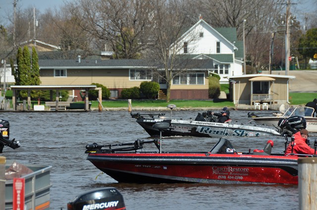 35FC0135-5ABC-473A-BE02-67F31CB139DA