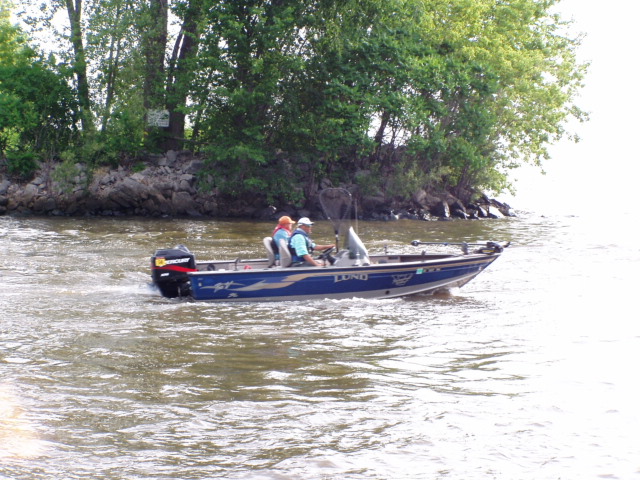 36098546-2FCE-4B2A-97D4-F8BF3A3EB944