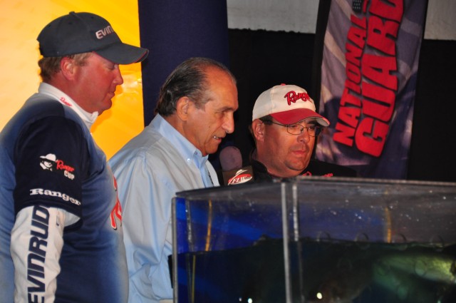 360DAD87-E40B-42CA-AEF1-FB47F47D1E07