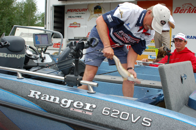 369A4CB7-4223-4094-B00A-02813BEF8B55