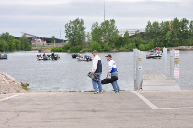 36B79AB8-4FA8-47F5-A67C-61DD2ED35887