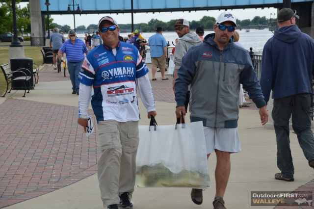 36DB439B-5C38-43E6-B337-3BBBCF1CDC2A