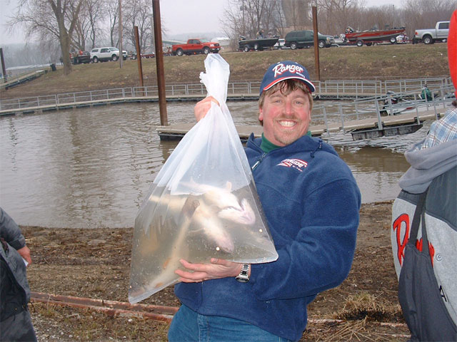 36DCE1E9-0880-42FF-A793-264D77338EA6