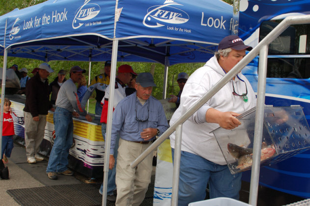 36DDDC0B-42D1-49E7-978B-4F5A3A1DF57C