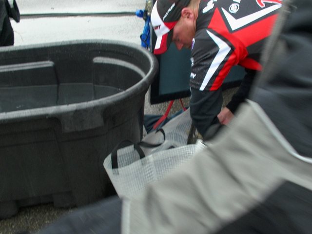 36F70CE9-FAB3-4353-AE87-682D8498E376