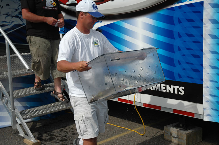 37351477-FA8B-4173-8C5D-0A0B0FE599E4