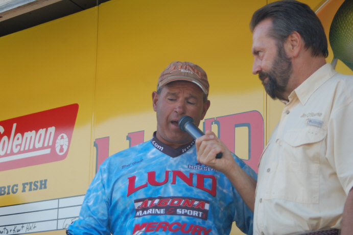 37421465-28C7-4867-89C4-AC58D08F95D5