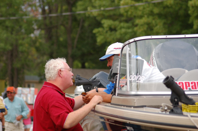 379DCF8D-76FD-41CC-B1BA-445FF0C8FFD5