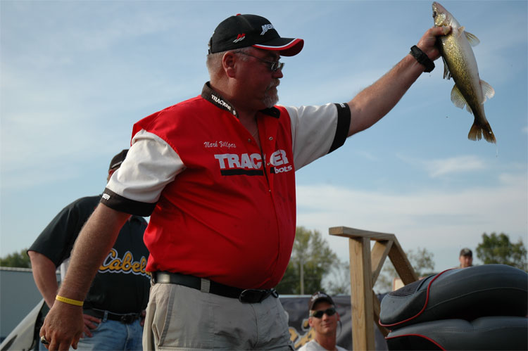 37C9D63D-A7E3-429C-8C25-228F5E84D44C