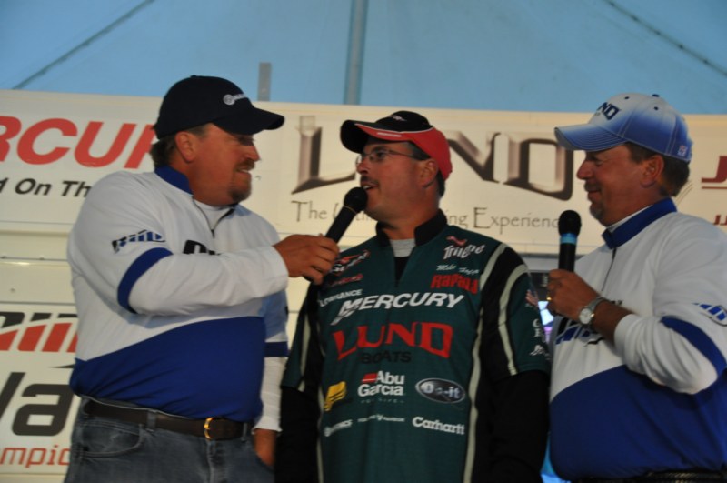 37EA40DE-B9E0-4590-ABBD-A7B1B7E7750D