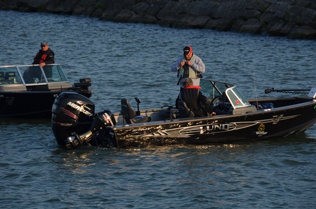 37F81AAC-F889-40F5-B931-3034D1705F2A