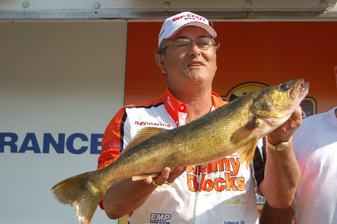 38301177-D70F-4D26-BAB4-B5D11F30159E