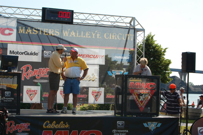 38576DED-EDA7-4D7E-AE13-3FBD208AEEB3