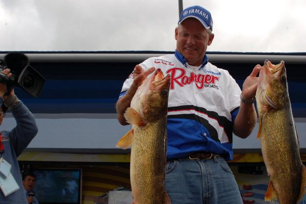 385B4484-28A1-4DA3-8F40-E1452E8EE908