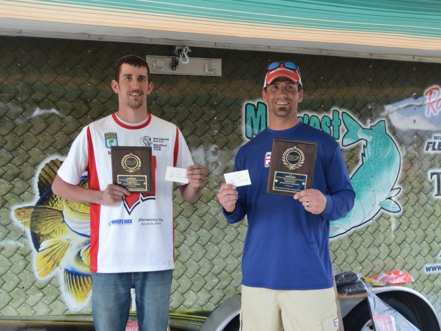 3870EA90-0838-49B9-9664-F87DCCA7DBBA