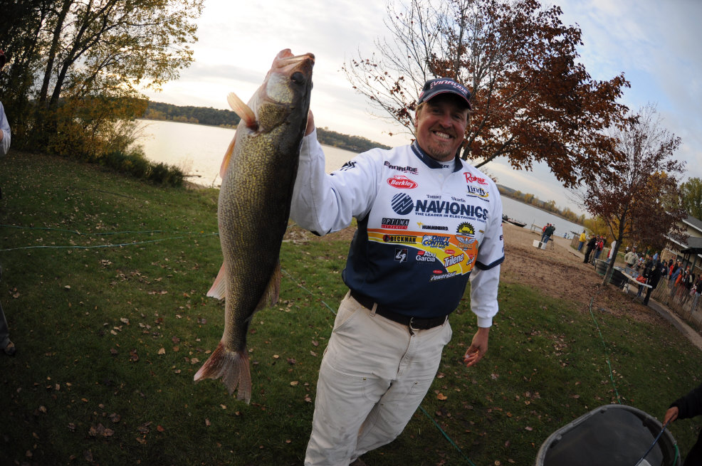 387DF835-9FBA-414D-B544-6212687BBA3F