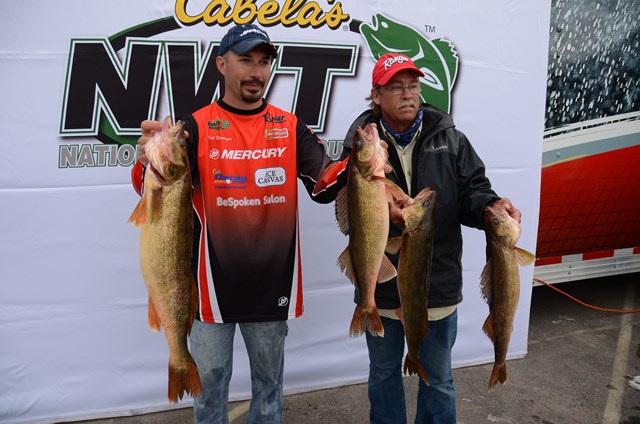 3880449E-82F3-4943-9C30-0F5557F154DE