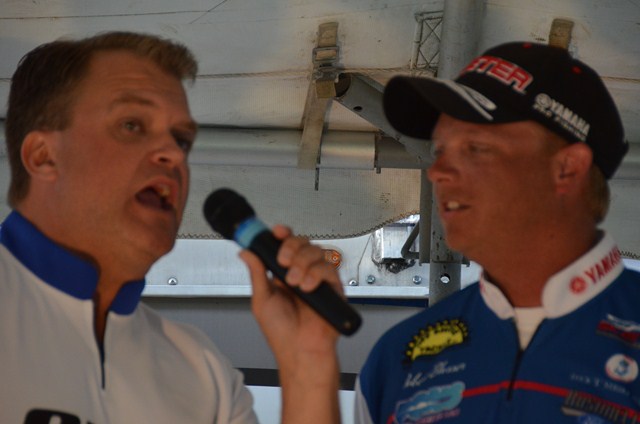 38845BF6-B2FF-4F7C-94BC-7EA7871F7599