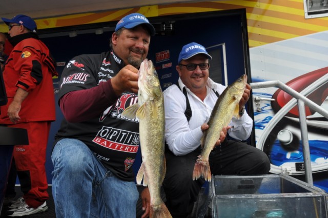 38895B9F-9198-40DC-B7C5-F13834FE4DEF