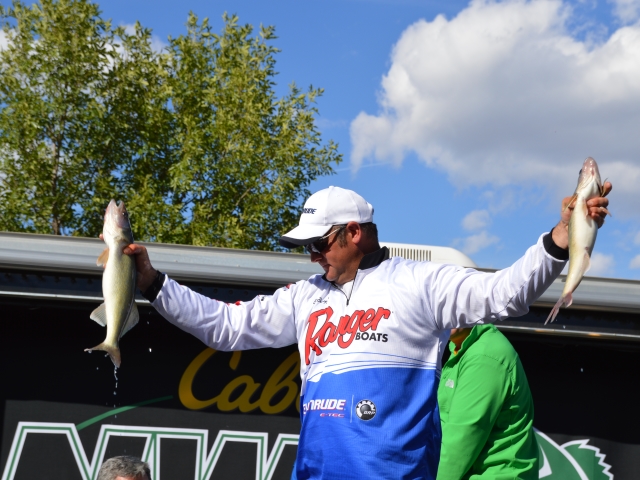 3899EEA0-CB66-42CE-8DEB-43A86E597E05