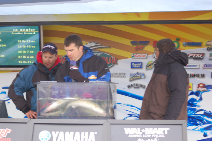 397C9003-100A-488D-A943-4D0C28063071