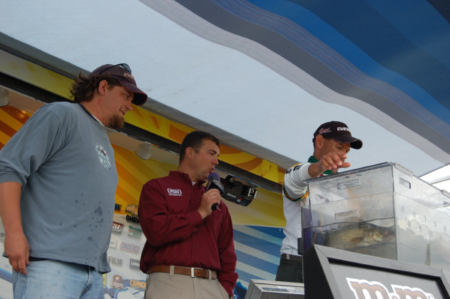 3984F0AB-D086-411B-80E6-0188EB59CFC7